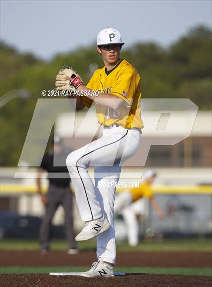 Thumbnail 2 in Ward Melville vs William Floyd photogallery.