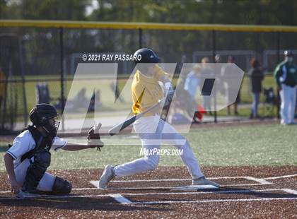 Thumbnail 2 in Ward Melville vs William Floyd photogallery.