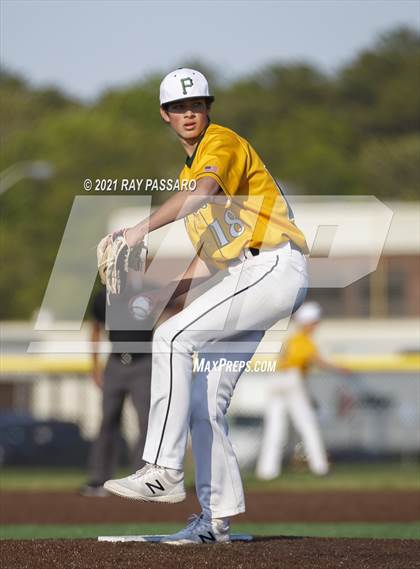 Thumbnail 1 in Ward Melville vs William Floyd photogallery.