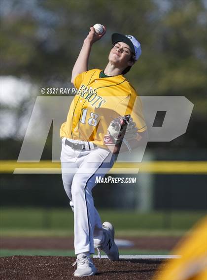 Thumbnail 1 in Ward Melville vs William Floyd photogallery.