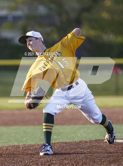 Thumbnail 2 in Ward Melville vs William Floyd photogallery.
