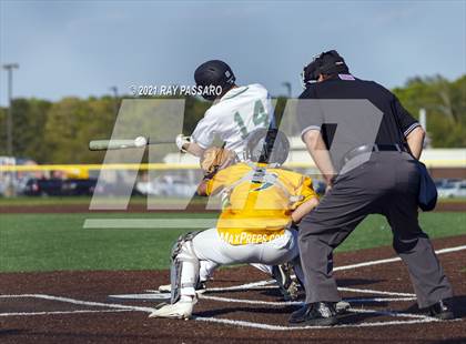 Thumbnail 2 in Ward Melville vs William Floyd photogallery.