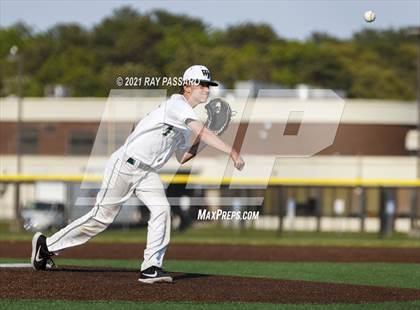 Thumbnail 3 in Ward Melville vs William Floyd photogallery.