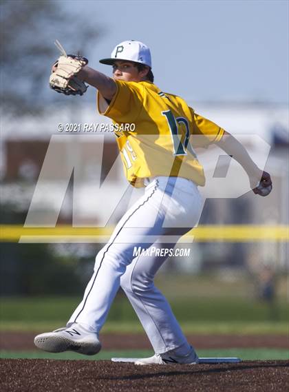 Thumbnail 2 in Ward Melville vs William Floyd photogallery.