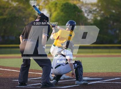 Thumbnail 3 in Ward Melville vs William Floyd photogallery.