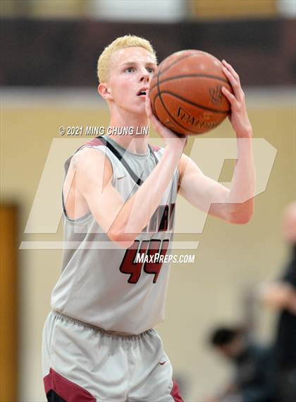 Thumbnail 2 in Orangewood Academy @ JSerra Catholic photogallery.