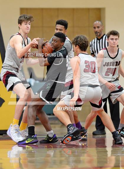 Thumbnail 2 in Orangewood Academy @ JSerra Catholic photogallery.