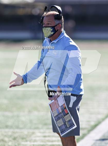 Thumbnail 2 in Pulaski Academy vs. Little Rock Christian Academy (AAA 5A Final) photogallery.