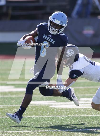 Thumbnail 2 in Pulaski Academy vs. Little Rock Christian Academy (AAA 5A Final) photogallery.