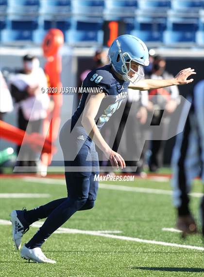 Thumbnail 2 in Pulaski Academy vs. Little Rock Christian Academy (AAA 5A Final) photogallery.