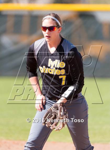 Thumbnail 3 in Sabina @ Lytle (Lady Mavs Classic) photogallery.