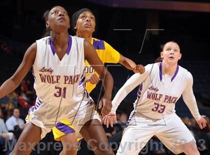 Thumbnail 3 in Ridgeview vs. Lynwood (CIF SoCal Regional D2 Final) photogallery.