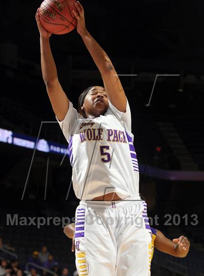 Thumbnail 3 in Ridgeview vs. Lynwood (CIF SoCal Regional D2 Final) photogallery.