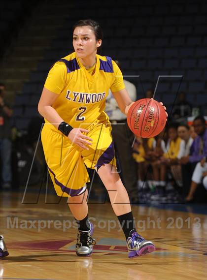 Thumbnail 2 in Ridgeview vs. Lynwood (CIF SoCal Regional D2 Final) photogallery.