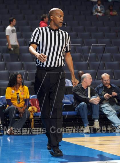 Thumbnail 1 in Ridgeview vs. Lynwood (CIF SoCal Regional D2 Final) photogallery.