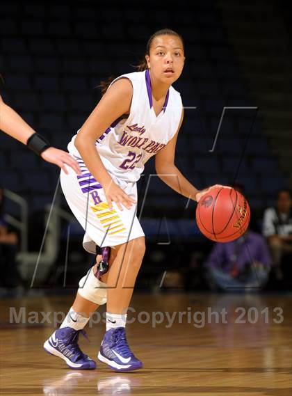 Thumbnail 1 in Ridgeview vs. Lynwood (CIF SoCal Regional D2 Final) photogallery.