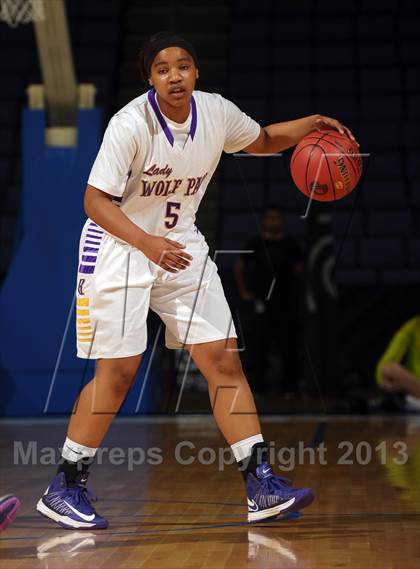 Thumbnail 3 in Ridgeview vs. Lynwood (CIF SoCal Regional D2 Final) photogallery.
