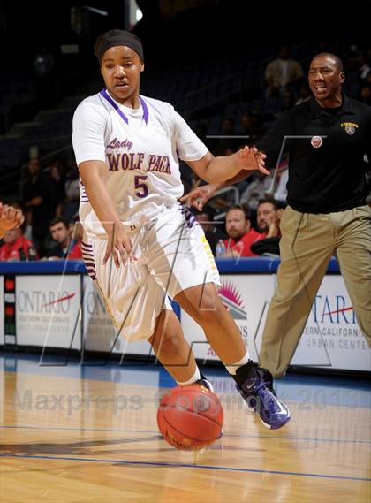 Thumbnail 2 in Ridgeview vs. Lynwood (CIF SoCal Regional D2 Final) photogallery.