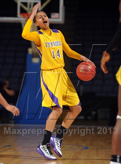 Thumbnail 1 in Ridgeview vs. Lynwood (CIF SoCal Regional D2 Final) photogallery.