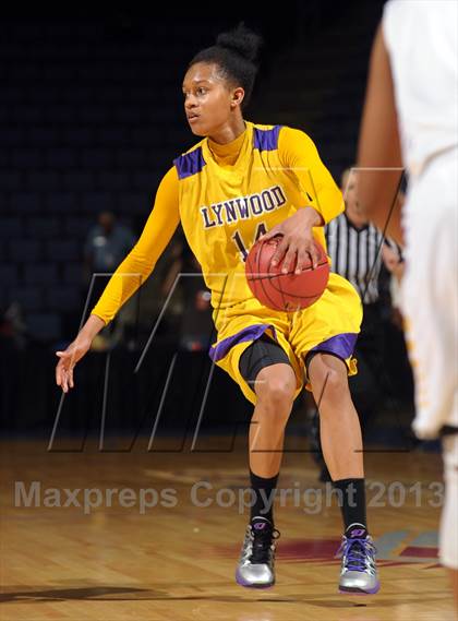 Thumbnail 1 in Ridgeview vs. Lynwood (CIF SoCal Regional D2 Final) photogallery.