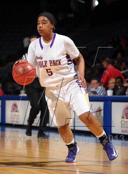 Thumbnail 1 in Ridgeview vs. Lynwood (CIF SoCal Regional D2 Final) photogallery.