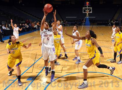 Thumbnail 1 in Ridgeview vs. Lynwood (CIF SoCal Regional D2 Final) photogallery.