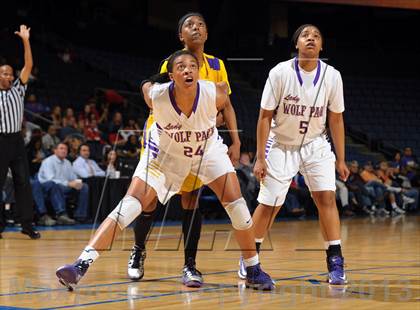 Thumbnail 3 in Ridgeview vs. Lynwood (CIF SoCal Regional D2 Final) photogallery.