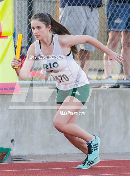 Thumbnail 2 in SacTown Races (Relays) photogallery.