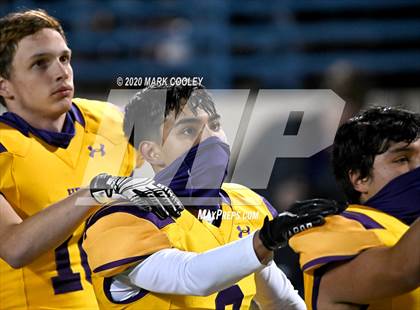 Thumbnail 1 in Buffalo vs. Rogers (UIL 3A D2 Regional Semifinals) photogallery.