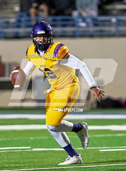 Thumbnail 1 in Buffalo vs. Rogers (UIL 3A D2 Regional Semifinals) photogallery.