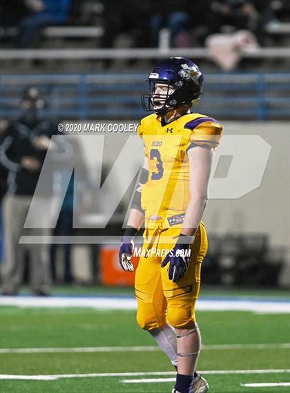 Thumbnail 1 in Buffalo vs. Rogers (UIL 3A D2 Regional Semifinals) photogallery.
