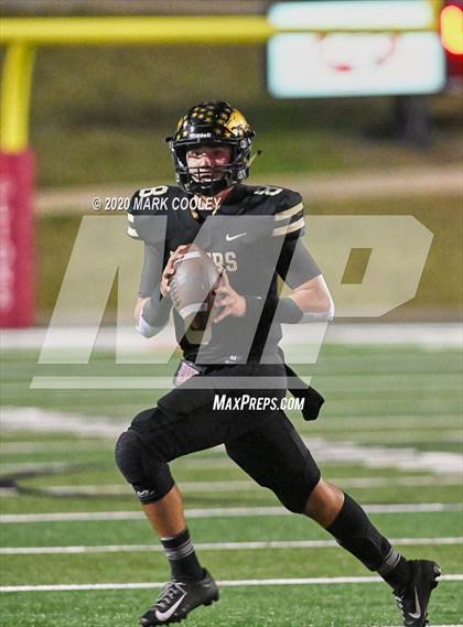 Thumbnail 1 in Buffalo vs. Rogers (UIL 3A D2 Regional Semifinals) photogallery.