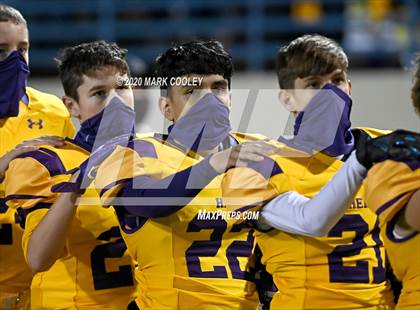 Thumbnail 3 in Buffalo vs. Rogers (UIL 3A D2 Regional Semifinals) photogallery.