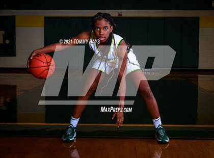 Thumbnail 3 in DeSoto (Preseason Photo Shoot) photogallery.
