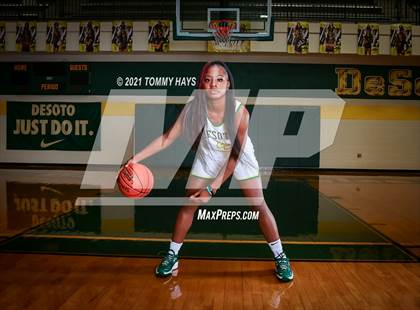 Thumbnail 3 in DeSoto (Preseason Photo Shoot) photogallery.