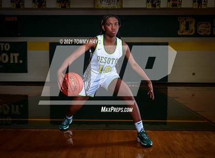 Thumbnail 1 in DeSoto (Preseason Photo Shoot) photogallery.