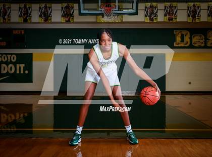 Thumbnail 3 in DeSoto (Preseason Photo Shoot) photogallery.