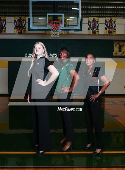 Thumbnail 3 in DeSoto (Preseason Photo Shoot) photogallery.