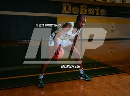 Thumbnail 3 in DeSoto (Preseason Photo Shoot) photogallery.
