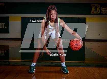 Thumbnail 3 in DeSoto (Preseason Photo Shoot) photogallery.