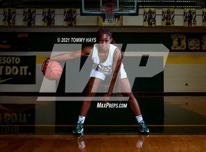 Thumbnail 2 in DeSoto (Preseason Photo Shoot) photogallery.