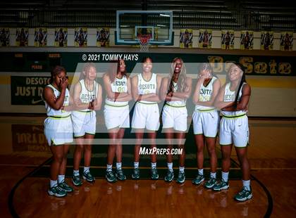 Thumbnail 1 in DeSoto (Preseason Photo Shoot) photogallery.