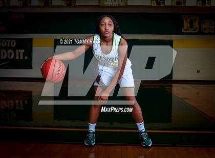 Thumbnail 1 in DeSoto (Preseason Photo Shoot) photogallery.