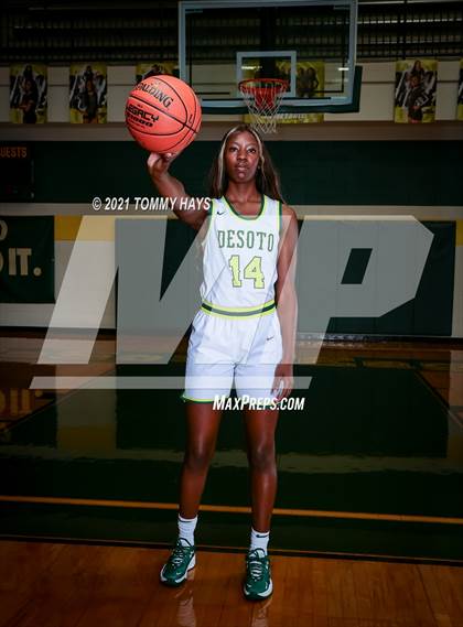 Thumbnail 2 in DeSoto (Preseason Photo Shoot) photogallery.