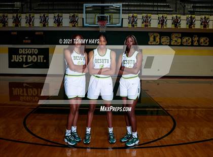 Thumbnail 3 in DeSoto (Preseason Photo Shoot) photogallery.
