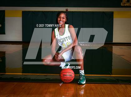 Thumbnail 3 in DeSoto (Preseason Photo Shoot) photogallery.