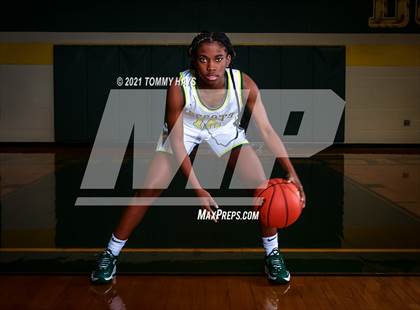Thumbnail 1 in DeSoto (Preseason Photo Shoot) photogallery.