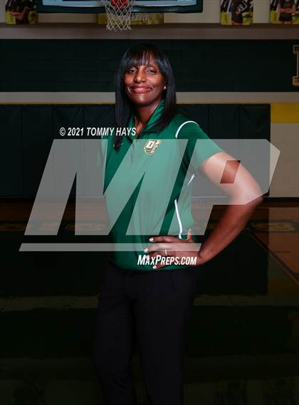 Thumbnail 1 in DeSoto (Preseason Photo Shoot) photogallery.