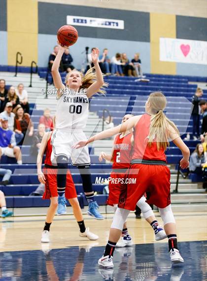 Thumbnail 1 in Springville @ Salem Hills photogallery.