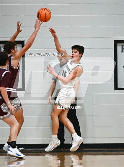 Thumbnail 1 in Perryville @ Bigelow photogallery.
